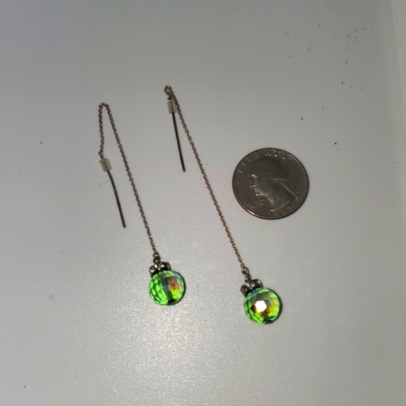 PRISMATIC BOX CHAIN THREADER EARRINGS! 3.5" DROP - Picture 2 of 4
